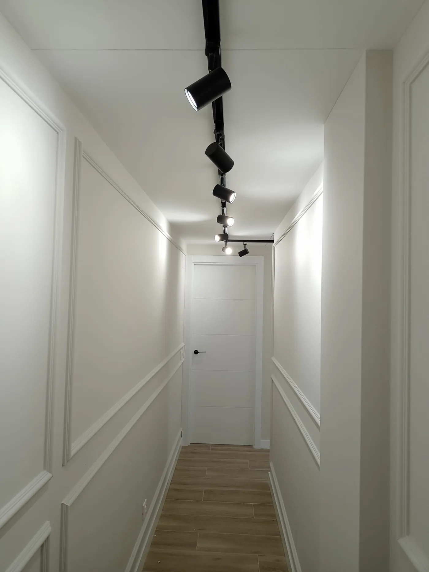 Instalaciones eléctricas y de iluminación integradas