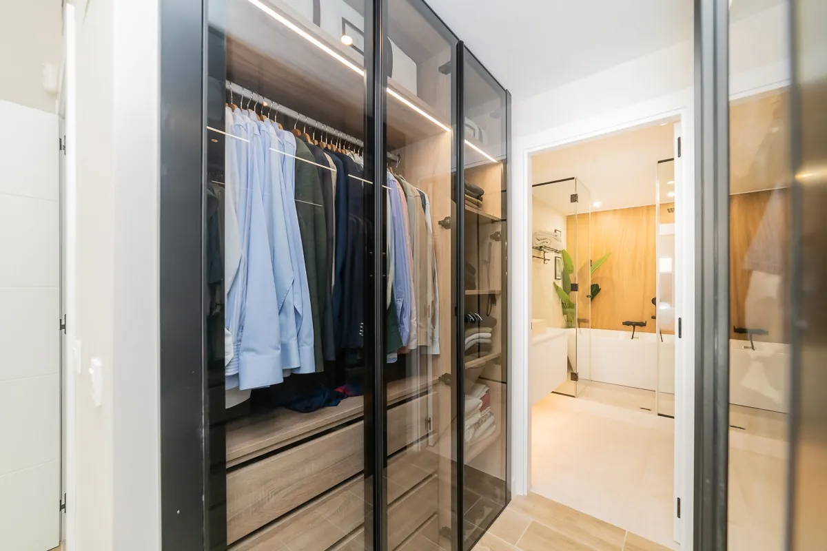 Interiorismo de vestidor a medida